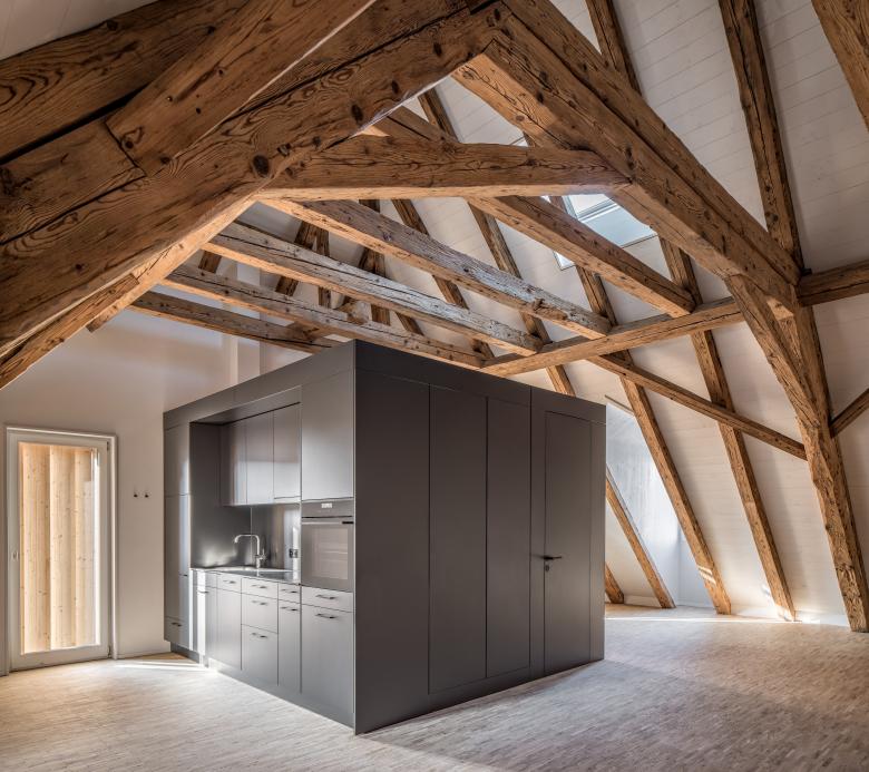 诺伊豪斯图恩丨瑞士丨akkurat bauatelier GmbH-4