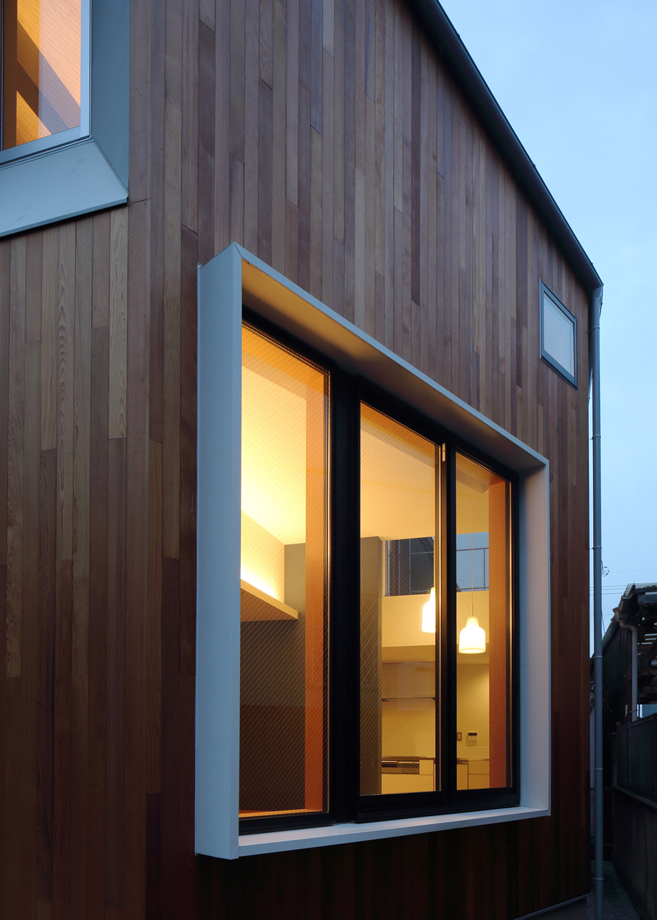 东京 U 住宅 | 红刺柏映衬下的金樱之家-25