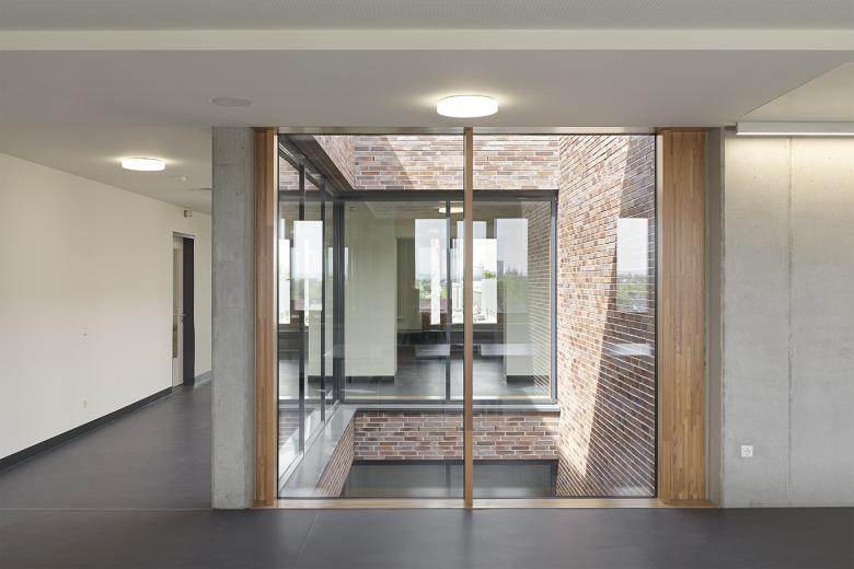 消防和救援站 5 菲尔德丨德国斯图加特-10