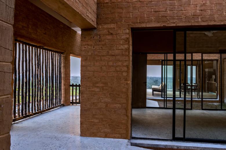 燃气基金会农舍丨尼日利亚丨MOE+ ART ARCHITECTURE-3