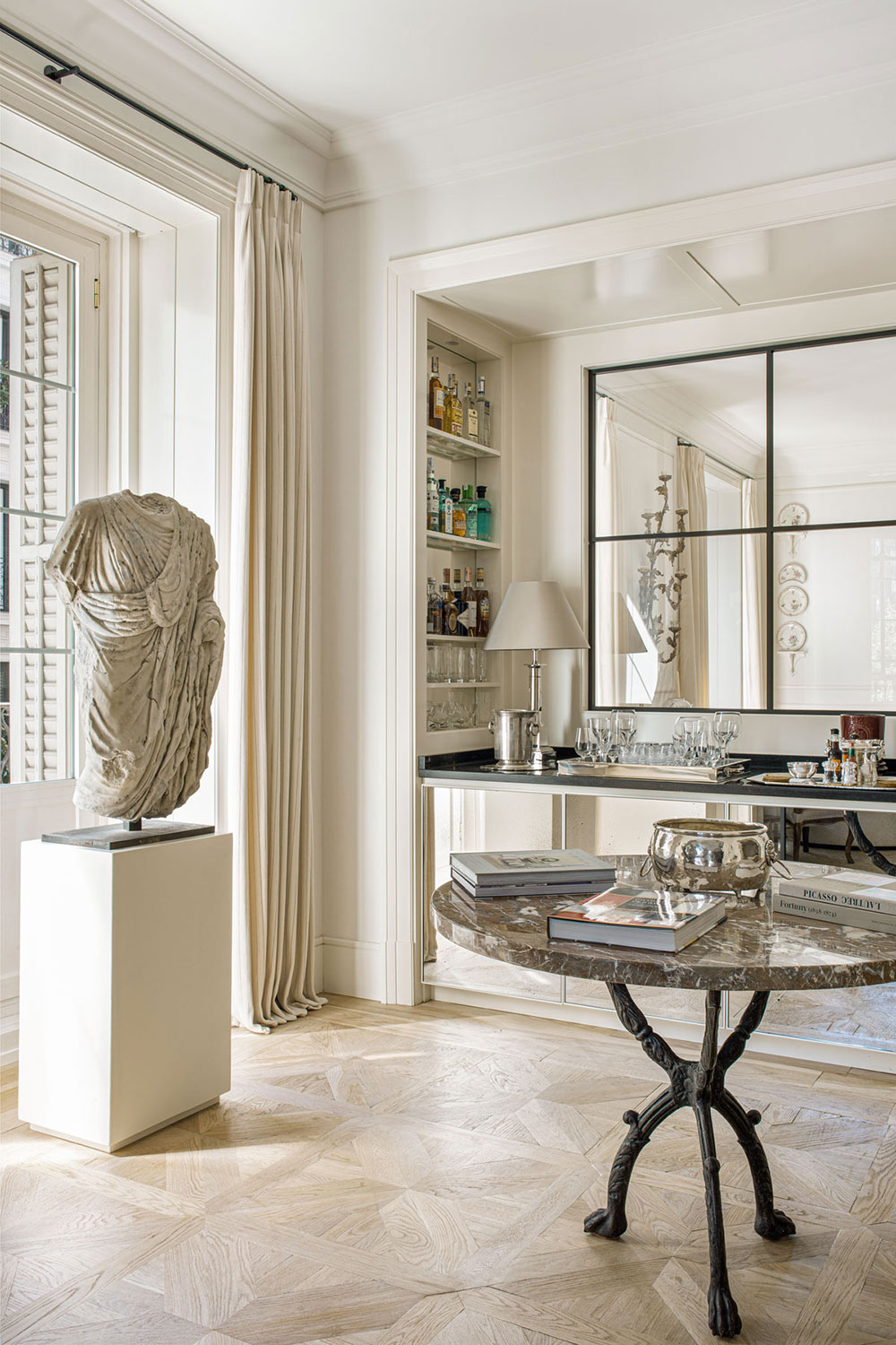 西班牙设计师卢西亚·戈麦斯·阿塞博的精美古典作品-9