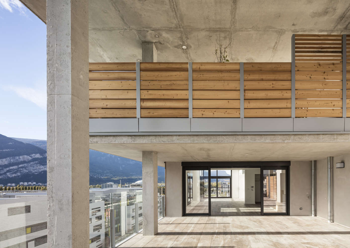 绿云之上的创新垂直公平住宅-49