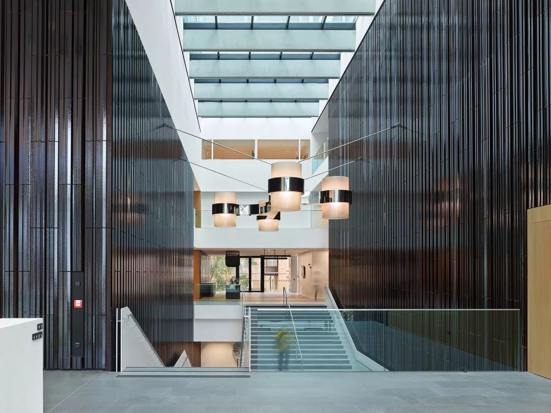 奥地利音乐之家 | 陶瓷表皮下的音乐交流空间-0