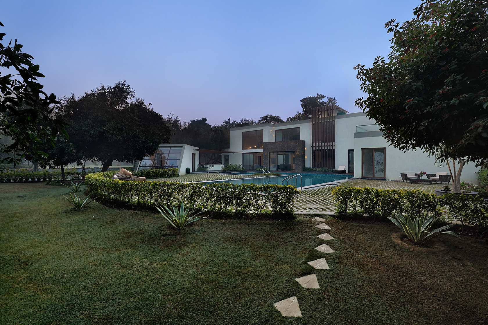 The House of Greens / Intrigue Studio + Lab-33