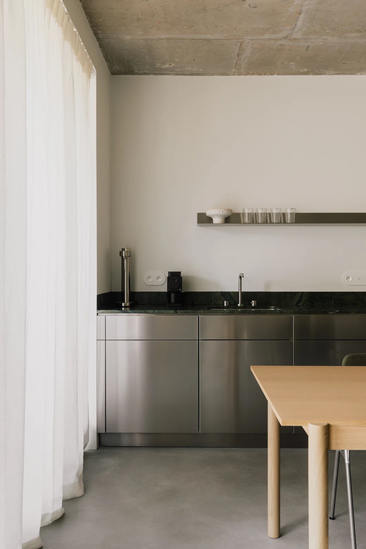 男子晒出69㎡小家，网友：一个人住真爽！-16