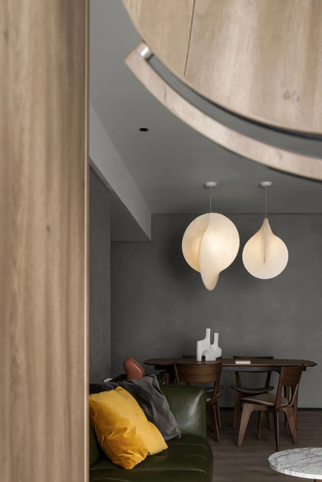 广州 CBD 现代侘寂风住宅丨中国广州丨广州从容装饰工程有限公司-44