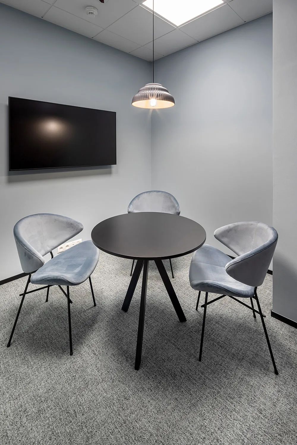 雅诗兰黛华沙办公设计丨波兰华沙丨Colliers Define-28