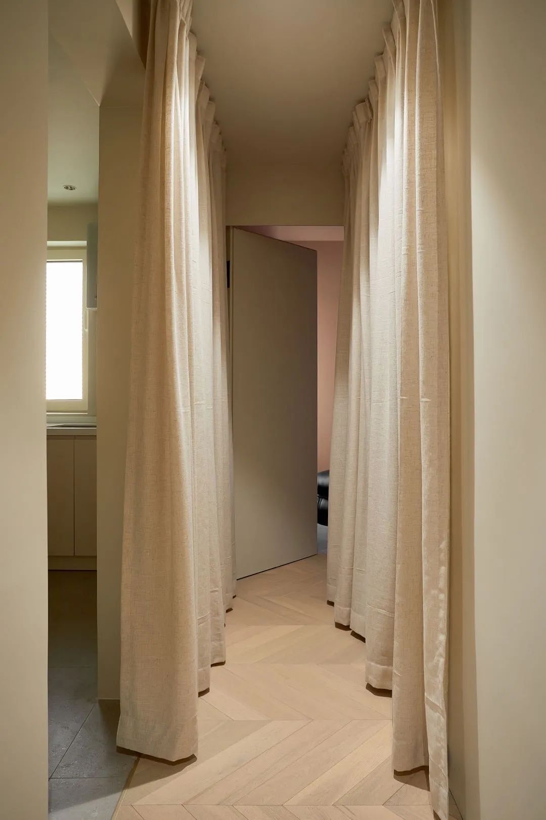 奶油色云朵小屋丨中国北京丨凤凰空间-66