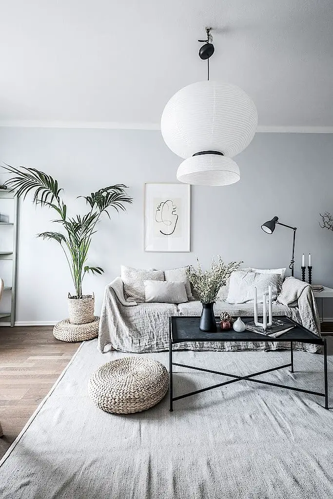 瑞典清新公寓，亚麻沙发引领家居风尚-2