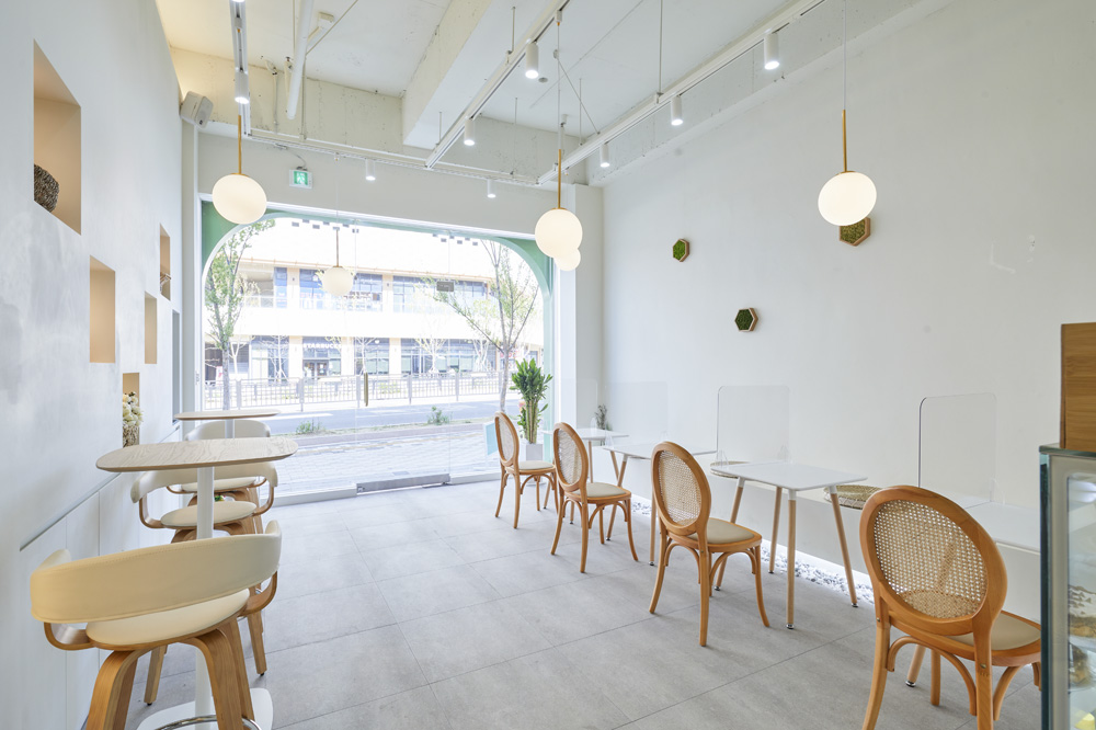 简约清新 19 平米果蔬店咖啡厅设计-7