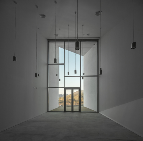 Pocinho Centre for High Performance Rowing by Álvaro Fernandes Andrade-22