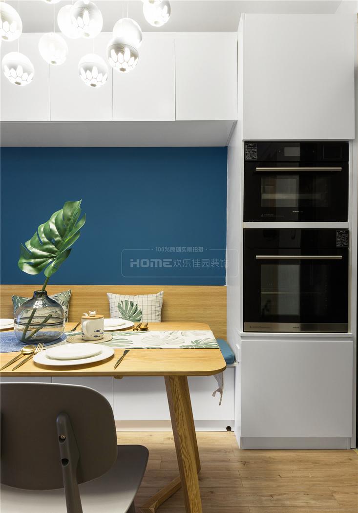 温馨色彩碰撞,个性空间打造-18