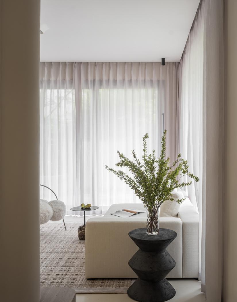 中国上海松江区别墅简约白与原木经典搭配设计-29