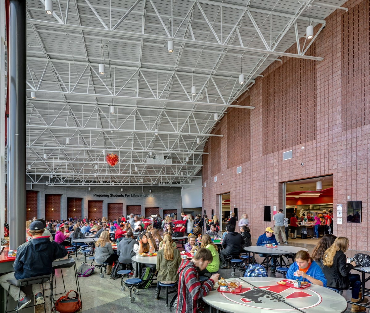 Michigan 北景高中校园翻新,连接现代与传统-12