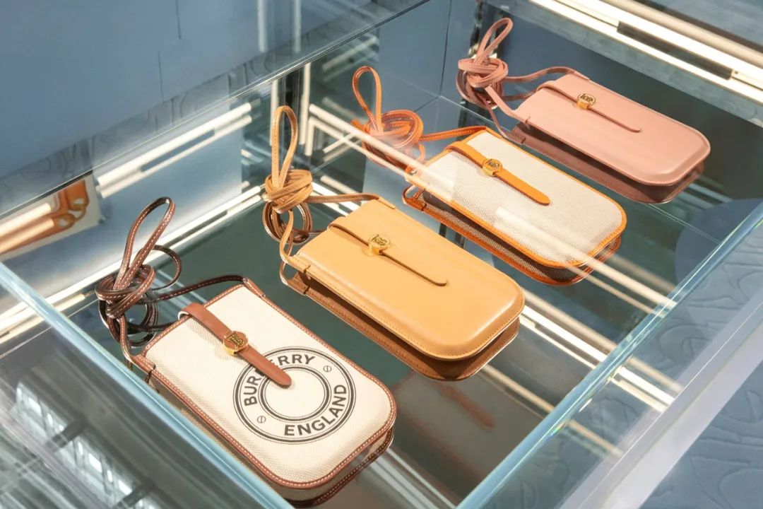 台北 BURBERRY “动物园”快闪店设计丨中国台北丨Riccardo Tisci-6