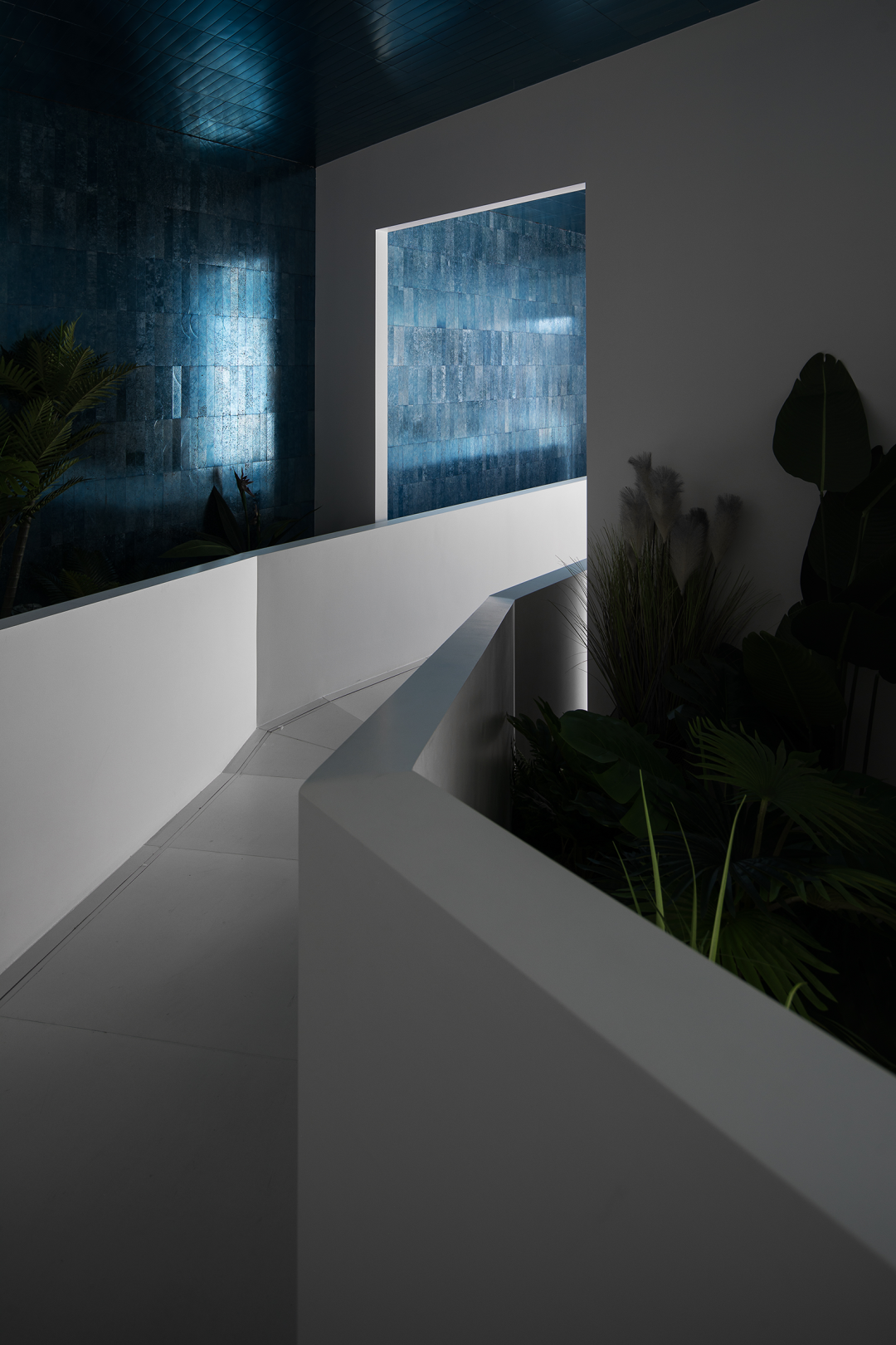 山海之形 凝光之境 · 泉州电器展厅设计丨中国泉州丨三次圆空间设计-48