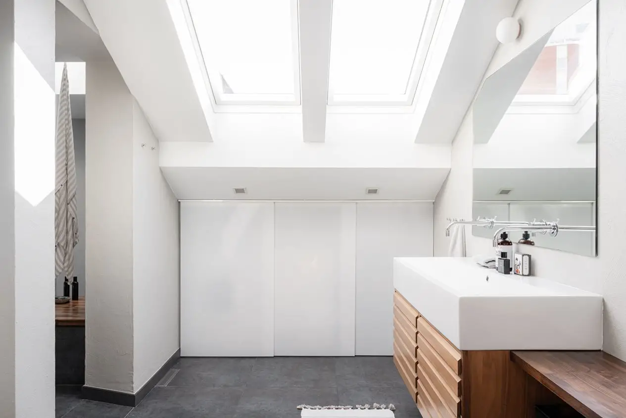 瑞典 1907 年建筑的独特魅力 | 绿宝石般的屋顶公寓-10