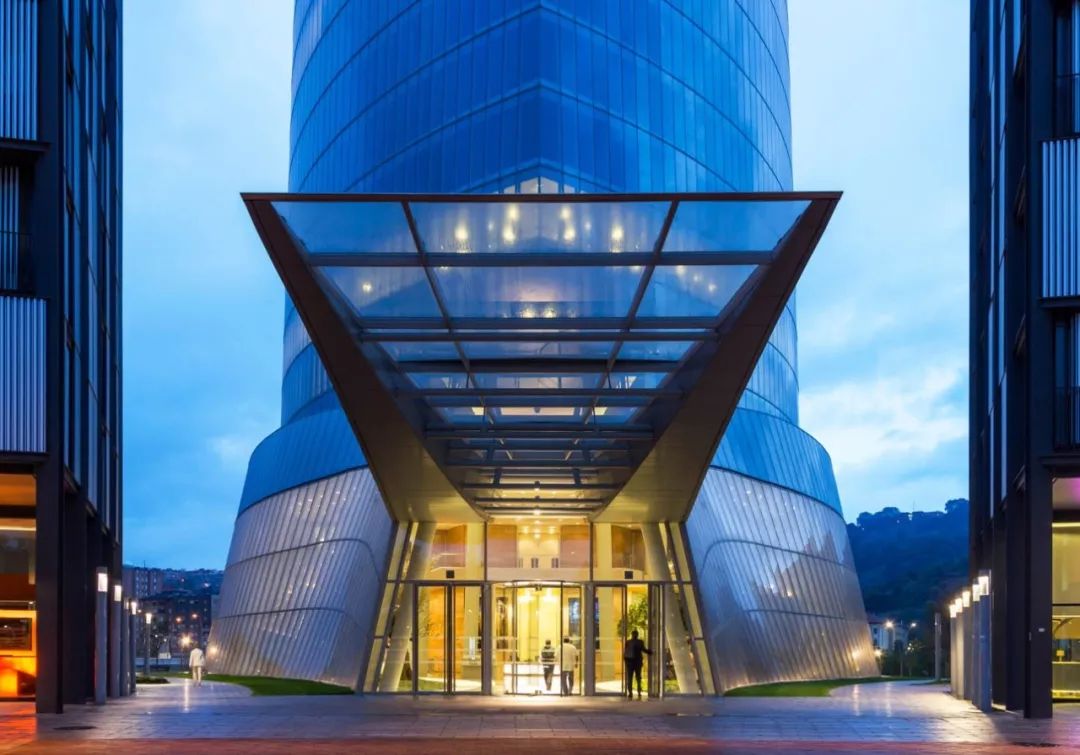 现代主义建筑大师西萨·佩里的一生与标志性作品-94