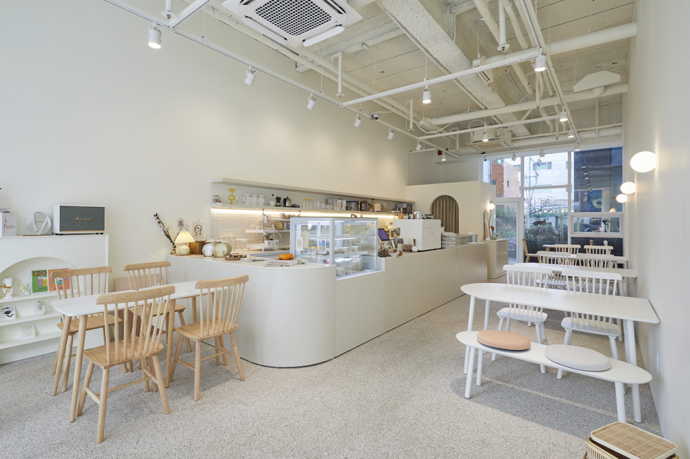 首尔时尚咖啡厅 | 现代极简之美-5