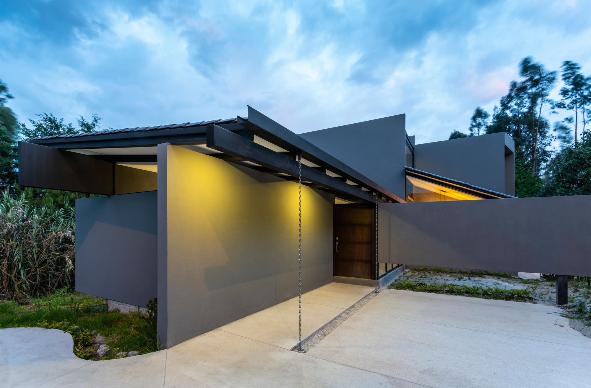 房子分支和岩石丨厄瓜多尔丨Ruptura Morlaca Arquitectura-28