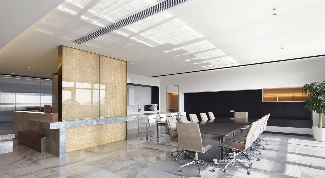 科技与人文共融的办公空间设计-15