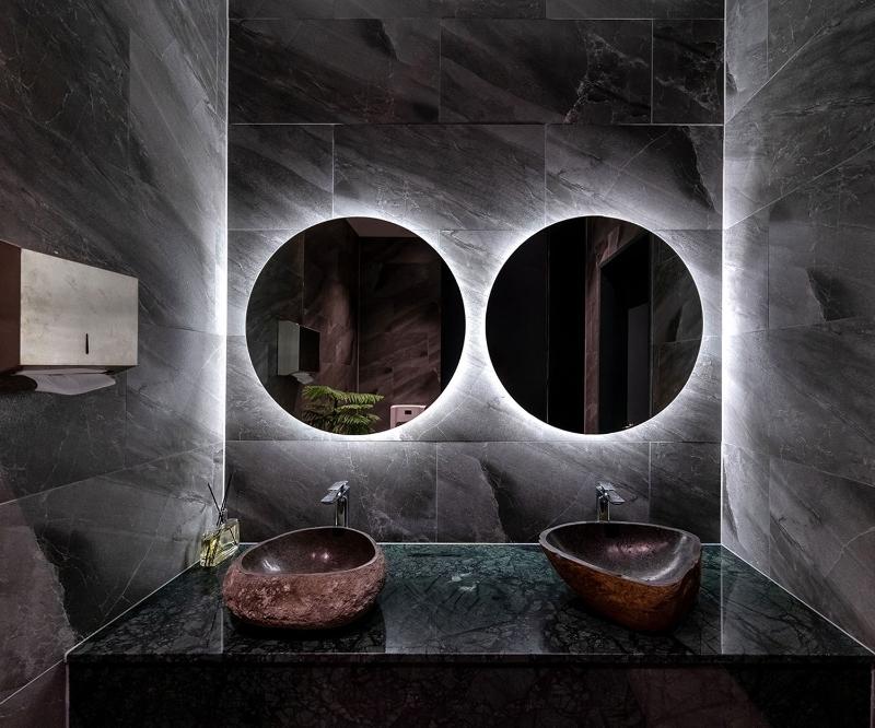 现代简约风咖啡厅设计，精致艺术品装点高级空间-19