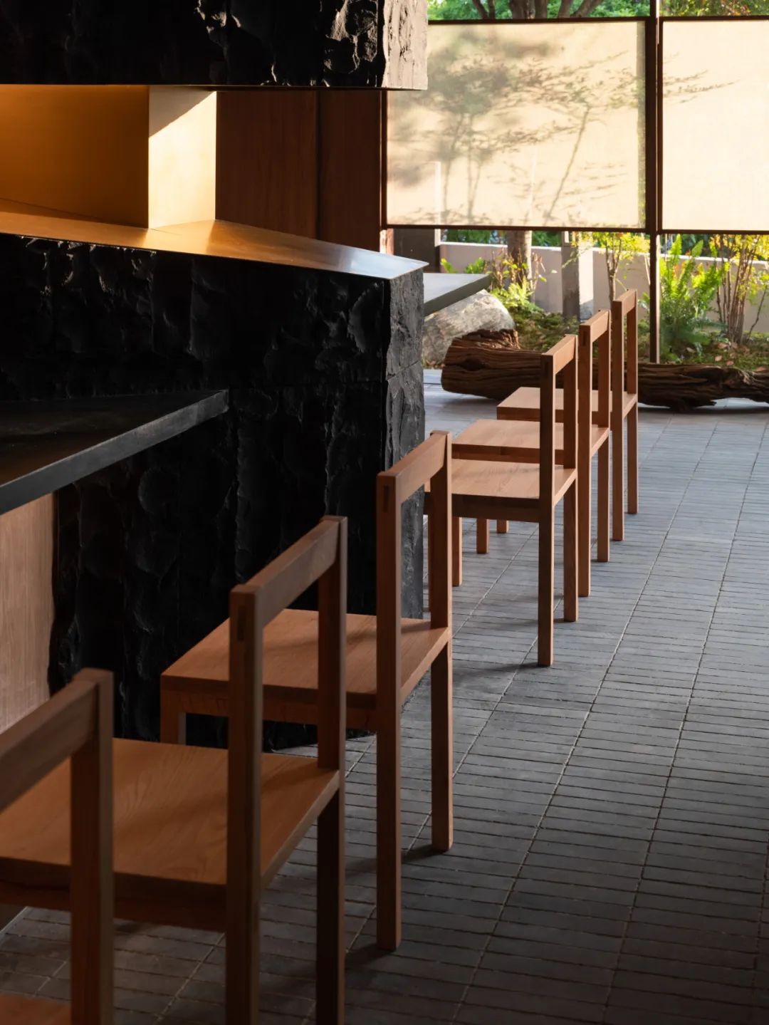 丘末茶房·年轻人的艺术茶饮空间丨中国杭州丨杭州山地土壤室内设计有限公司-28