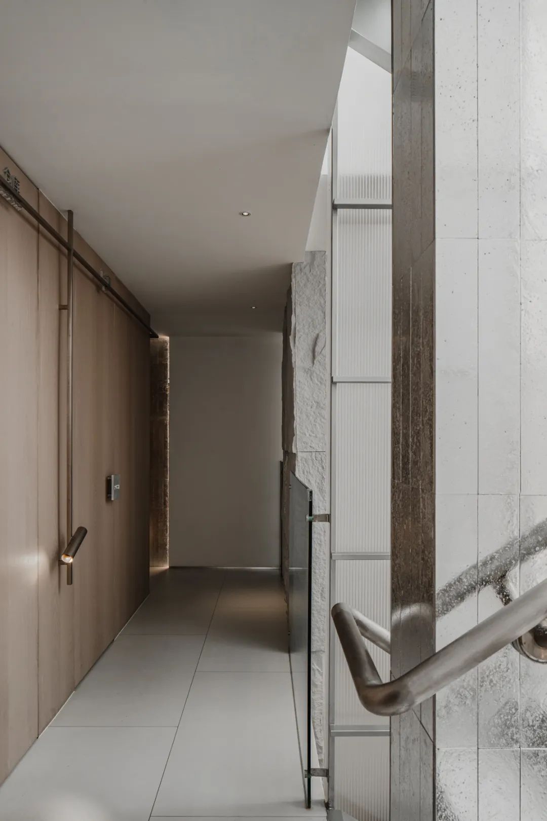 HEYA科技护肤店丨中国台州丨杭州韦杭室内设计-60