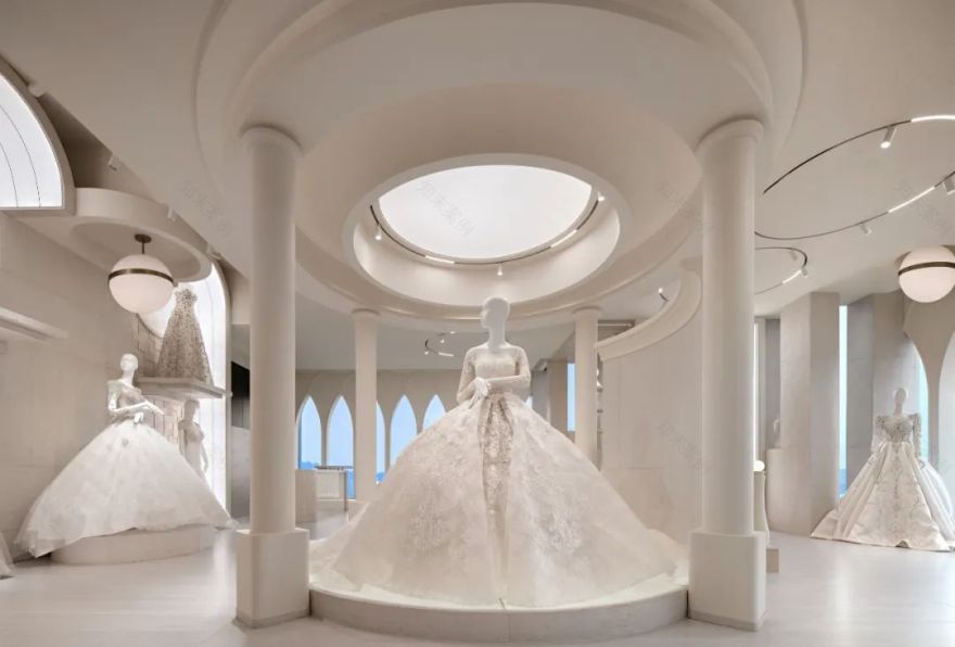 BRIGHT BRIDAL 璀璨·婚纱丨中国南宁丨叁仓设计-17