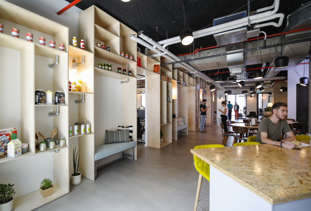 温馨智能家居办公空间-10