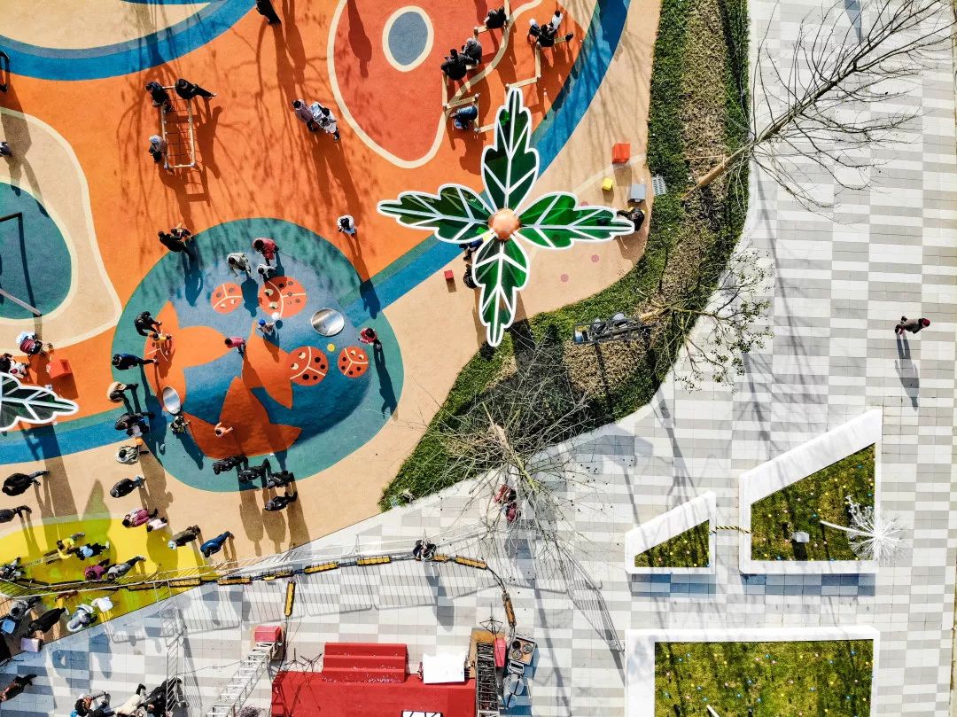 荷于景观项目｜宝山旭辉U天地——社区商业新典范-2