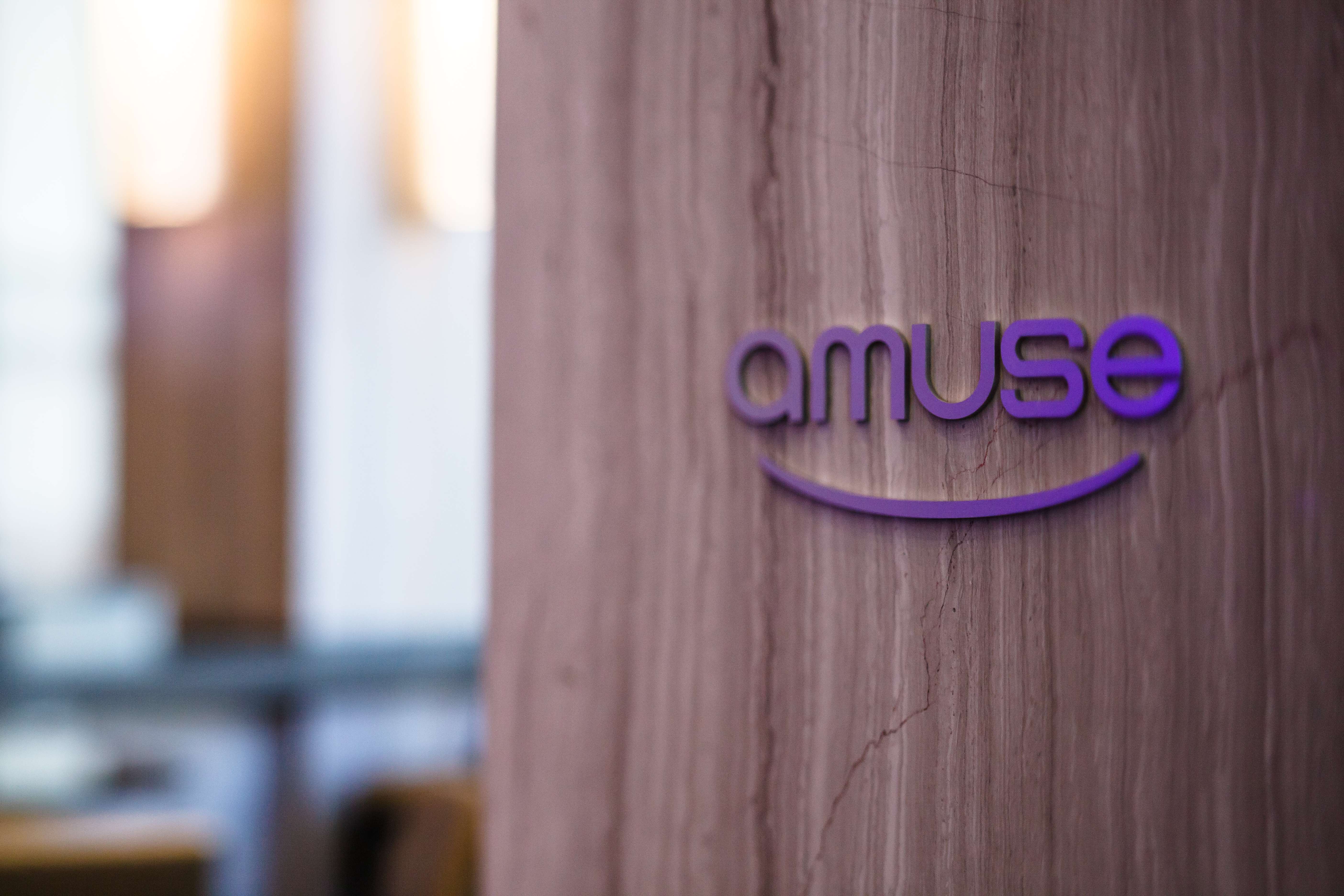 Swiss tel Chicago-28