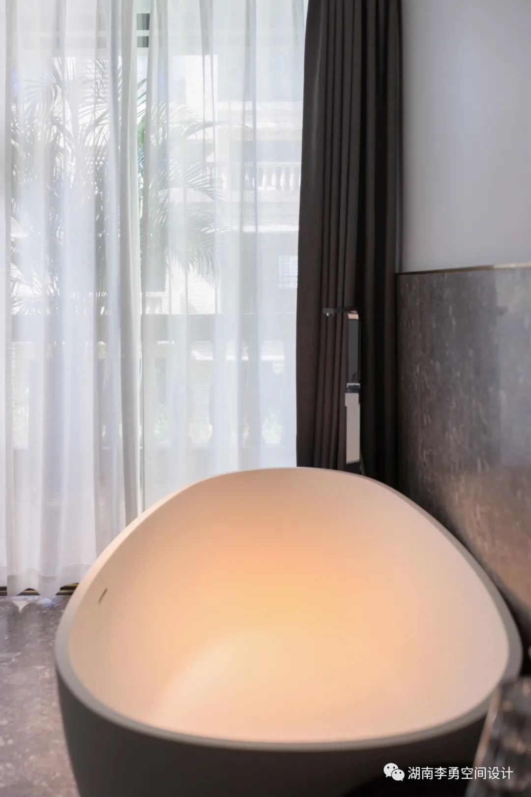 御香山 · 极简空间的艺术魅力丨中国湘西丨湘西李勇空间设计事务所-19