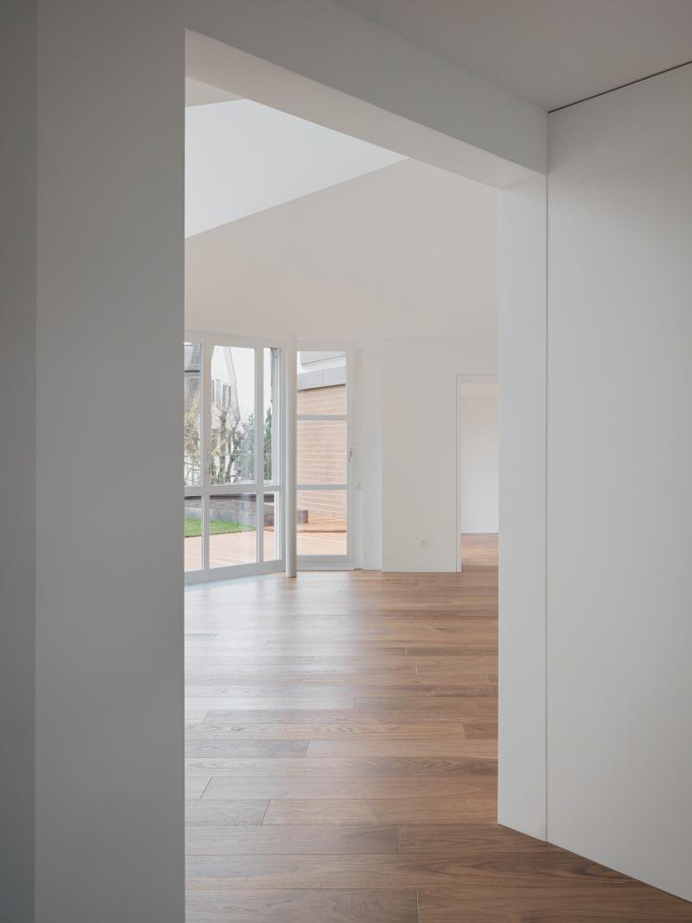 Gamisch Architekten GmbH丨Umbau und Erweiterung Mehrfamilienhaus Zollikon丨瑞士-2