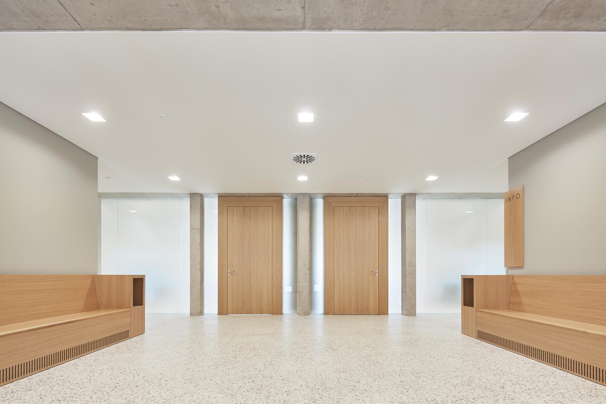 蒂宾根地区法院翻新丨德国-14