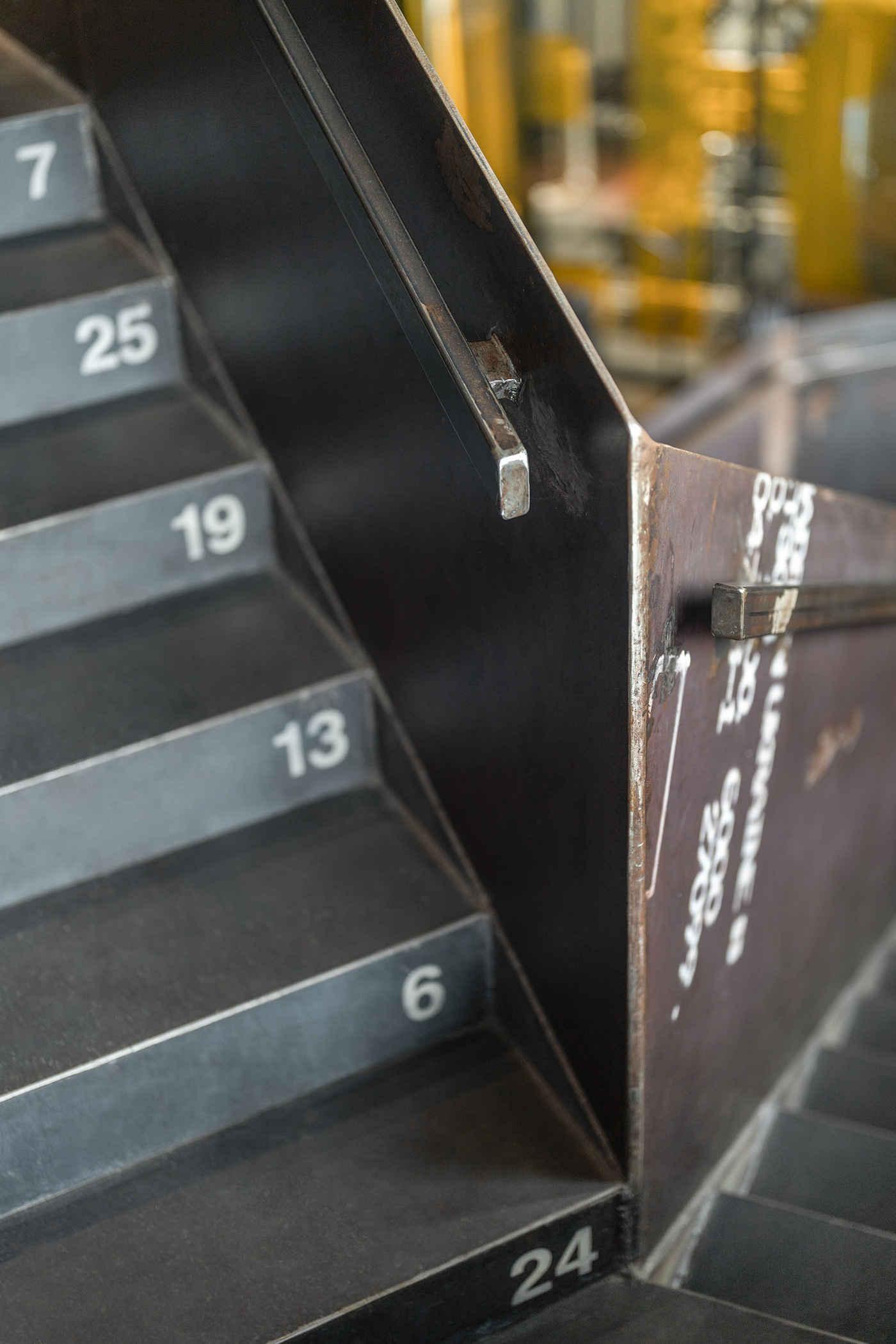 MOVA 啤酒空间丨乌克兰丨balbek bureau-139