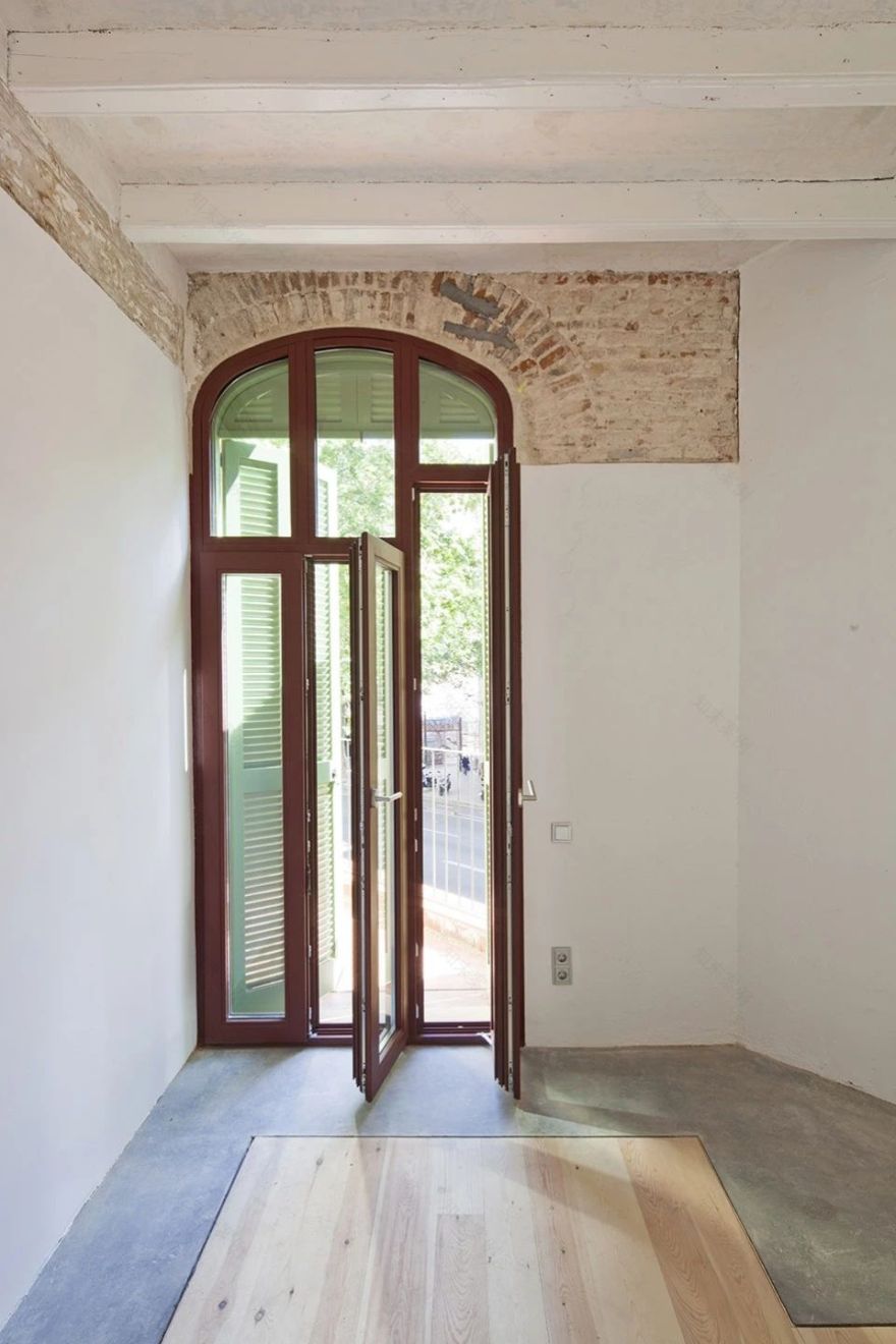 La Carbonería 集体住宅修复丨西班牙巴塞罗那丨Angel Borrego Cubero,OSS-68