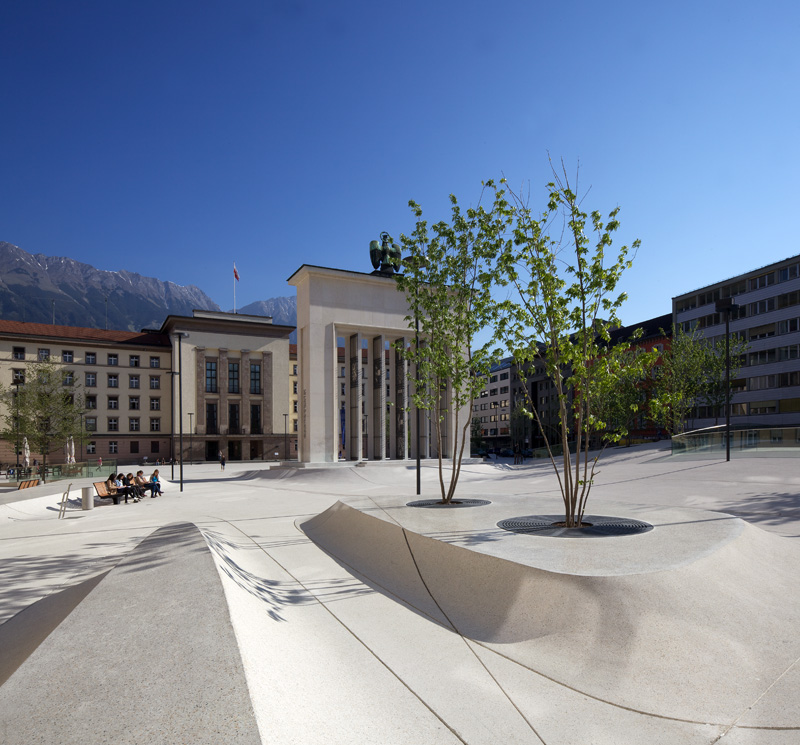 Innsbruck Eduard·Wallnöfer·Platz 广场设计-0