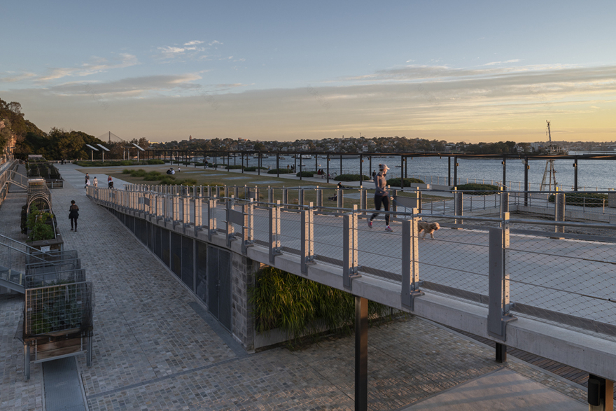 悉尼港口工业遗址变身绿色公共空间——"煤炭装载场"公园-3
