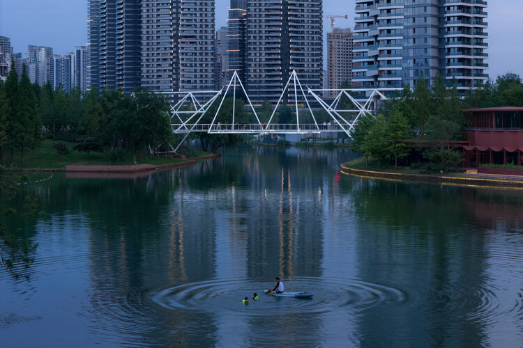 麓湖伊甸岛步行桥丨中国成都丨unarchitecte-10