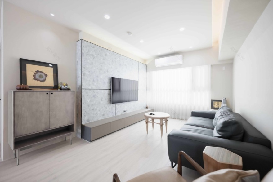 藝術大街 20年老屋翻新簡約明亮丨藝瓦高雄室內空間設計-1