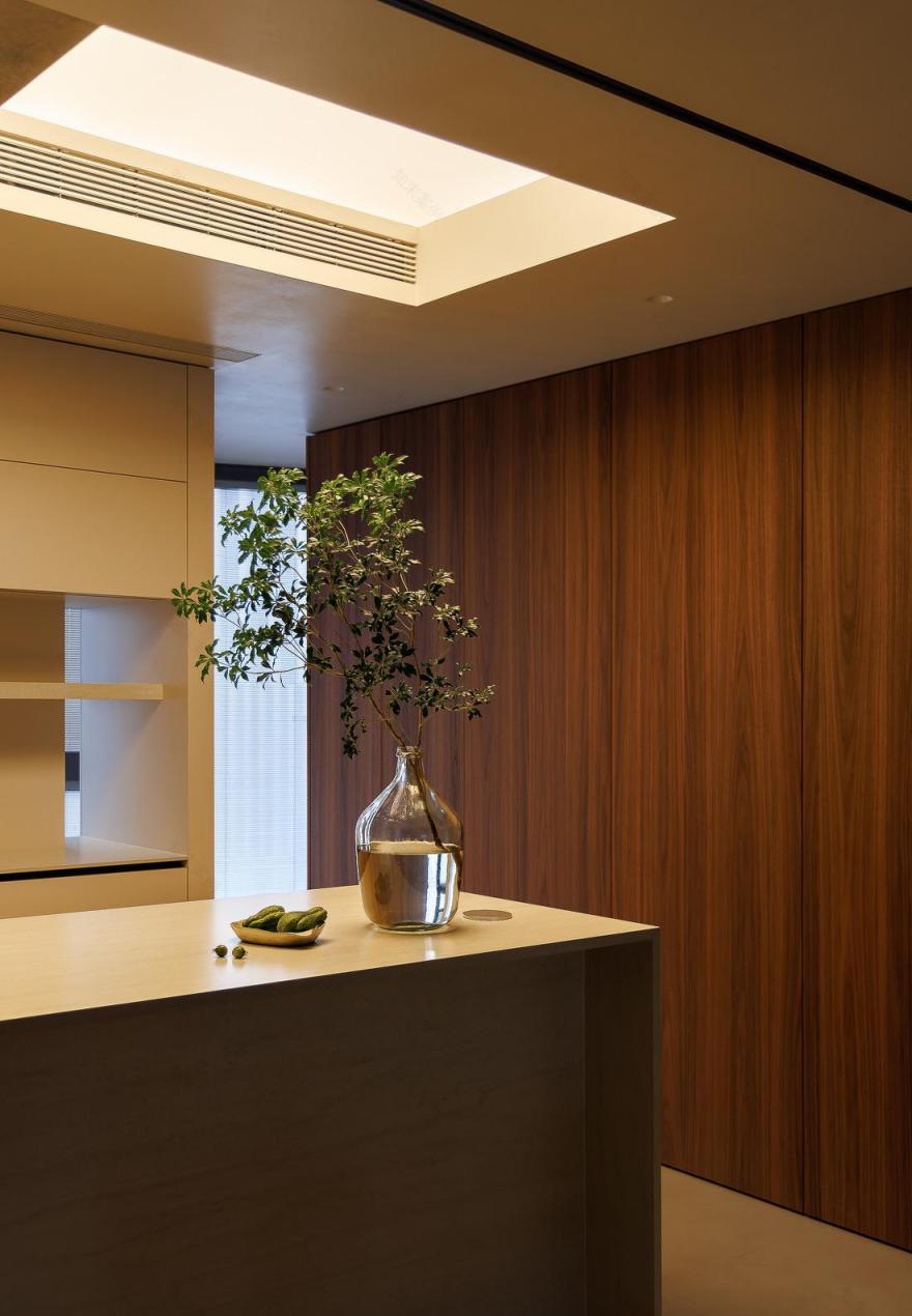 极简遇中古,描摹出优雅沉静的家-53