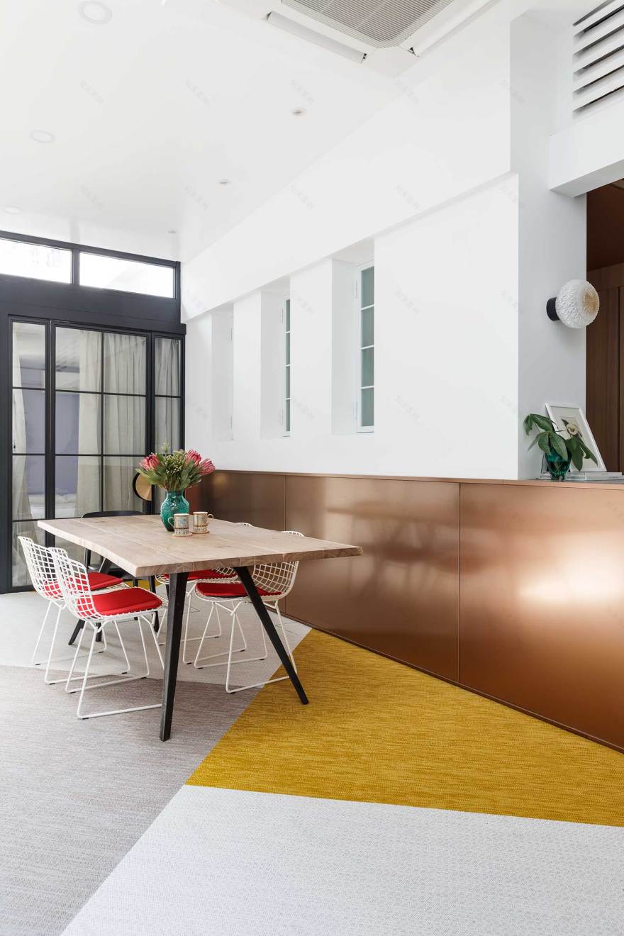 This Home Studio is an Elemental, Sentimental Space — Design Anthology-12