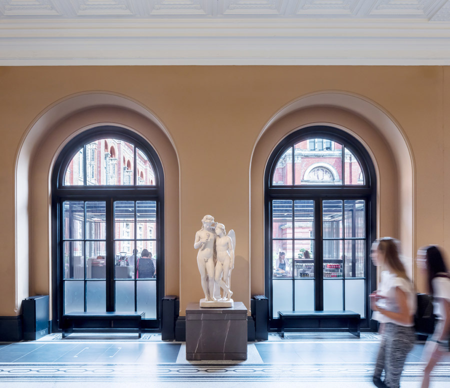 英国 V&A 博物馆花园咖啡厅,绿色调与传统风格完美融合-8