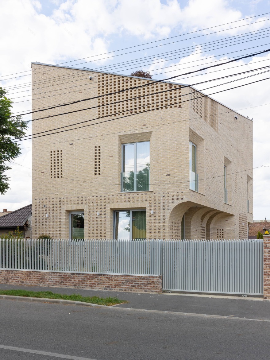 IG House / MoD studio-32