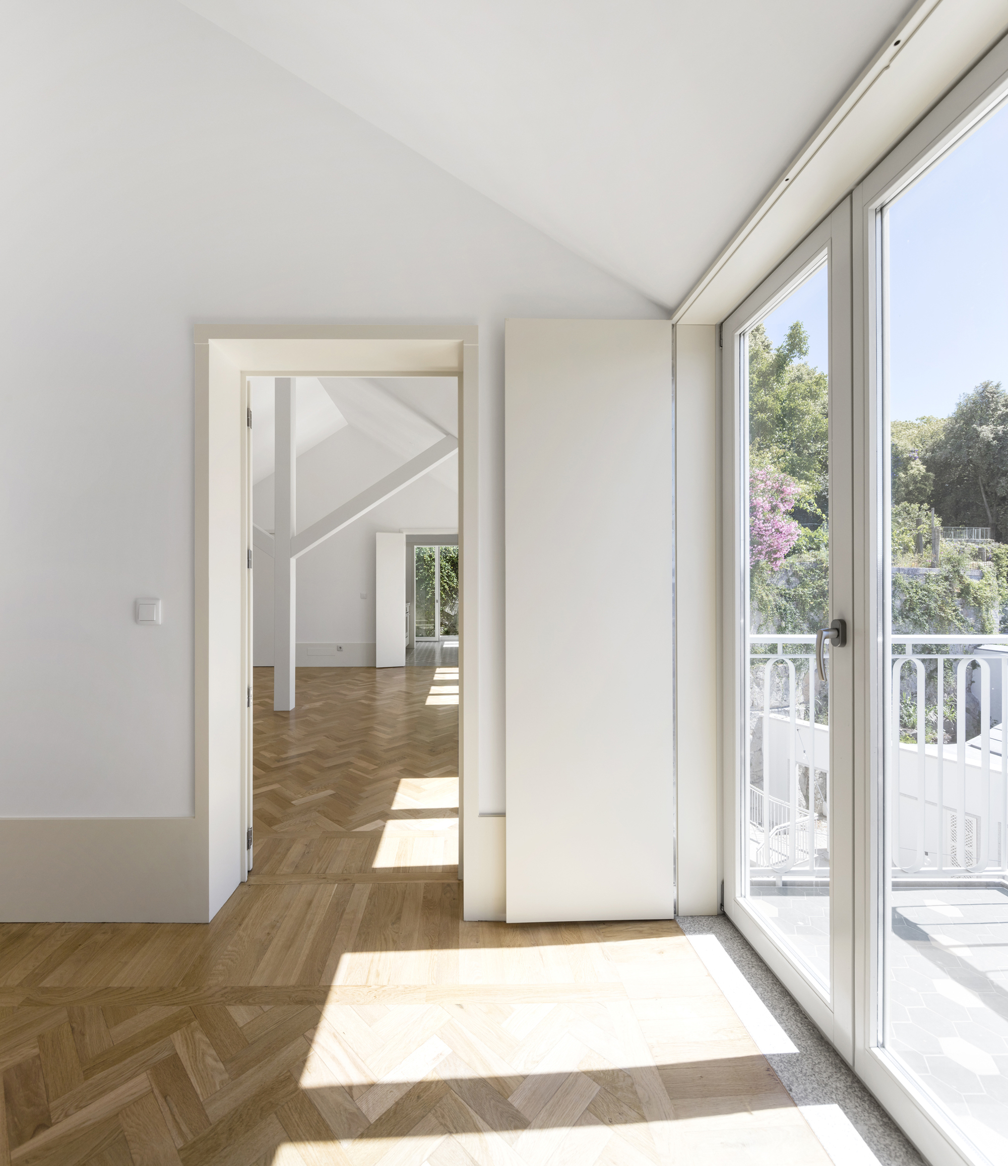 葡萄牙波尔图 Monte dos Judeus 74 公寓修复项目——新旧融合的魅力-17