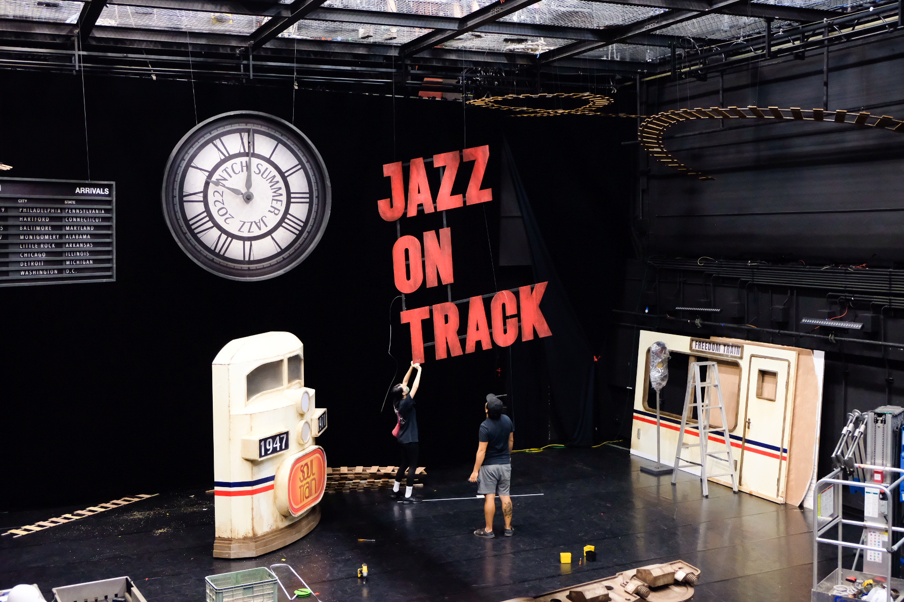 《前進吧！爵士特快車》舞台设计及制作丨山峸-33