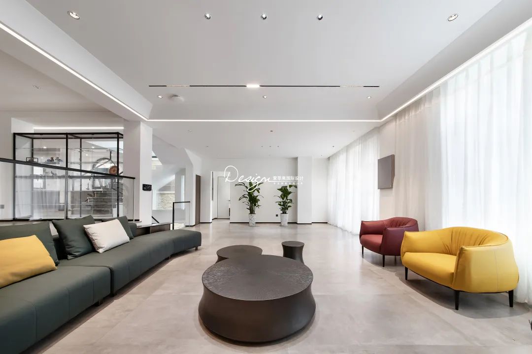 昆明滇池卫城现代简约商住空间丨中国昆明丨紫苹果装饰(昆明)分公司-16