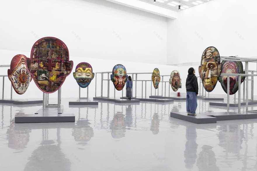 「变相·王国建艺术展」展览设计丨中国北京丨燕尾设计室-40