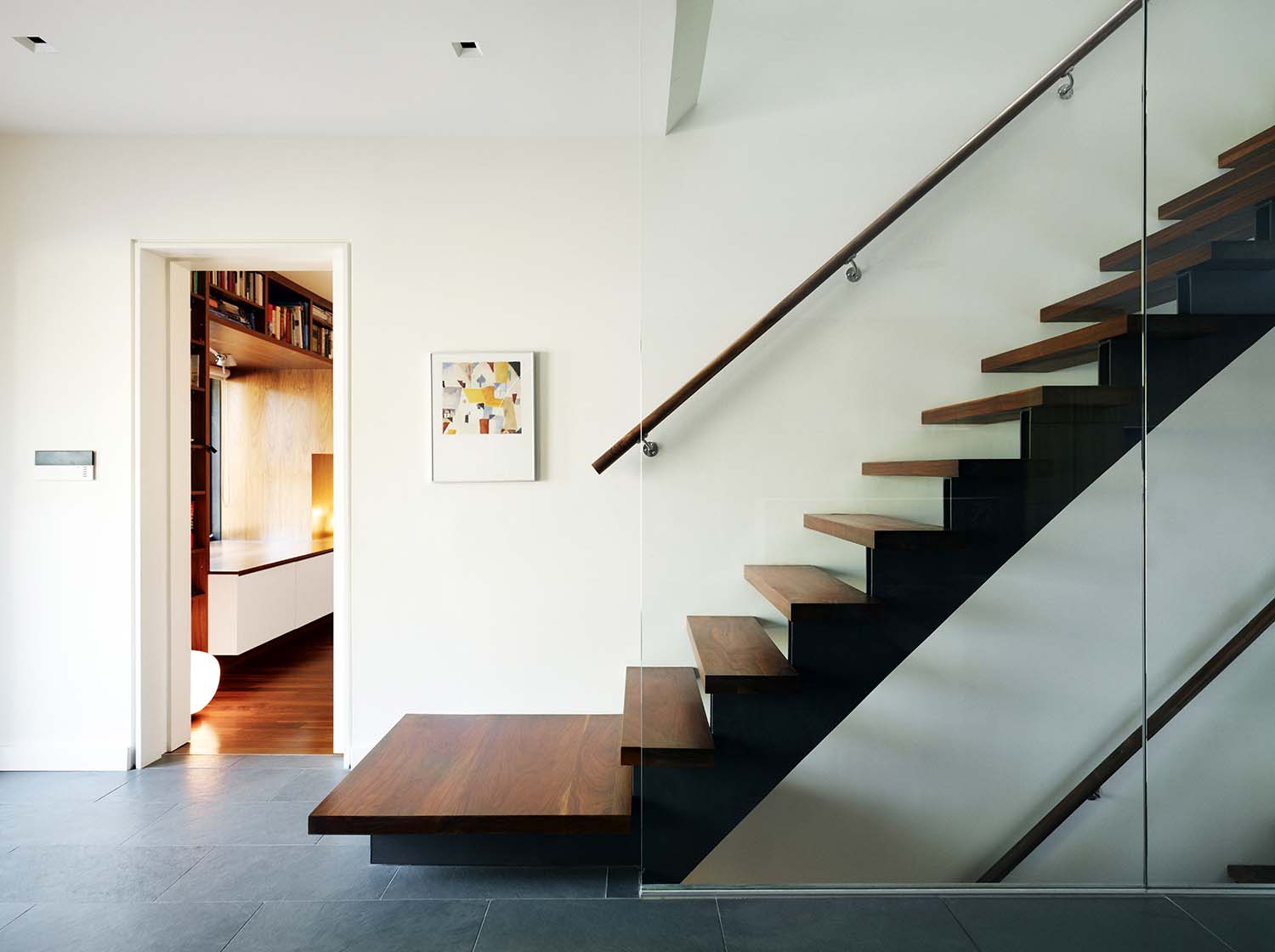 This compact Toronto house gets a stunning modern makeover-9